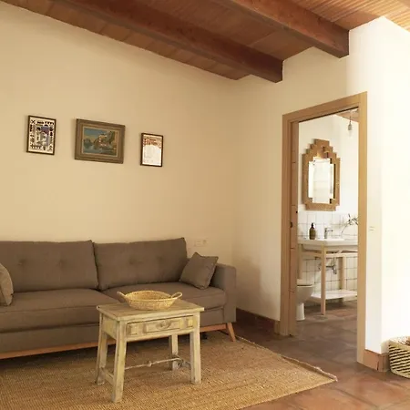 The Wild Olive Andalucia Palma Guestroom * カサーレス